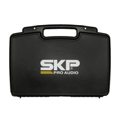 Microfono Inalambrico Doble de Mano UHF 600PRO SKP Microfono Inalambrico Doble de Mano UHF 600PRO SKP