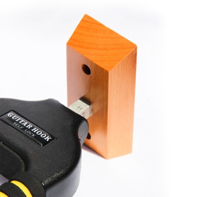 Soporte con Bloqueo con Base de Madera