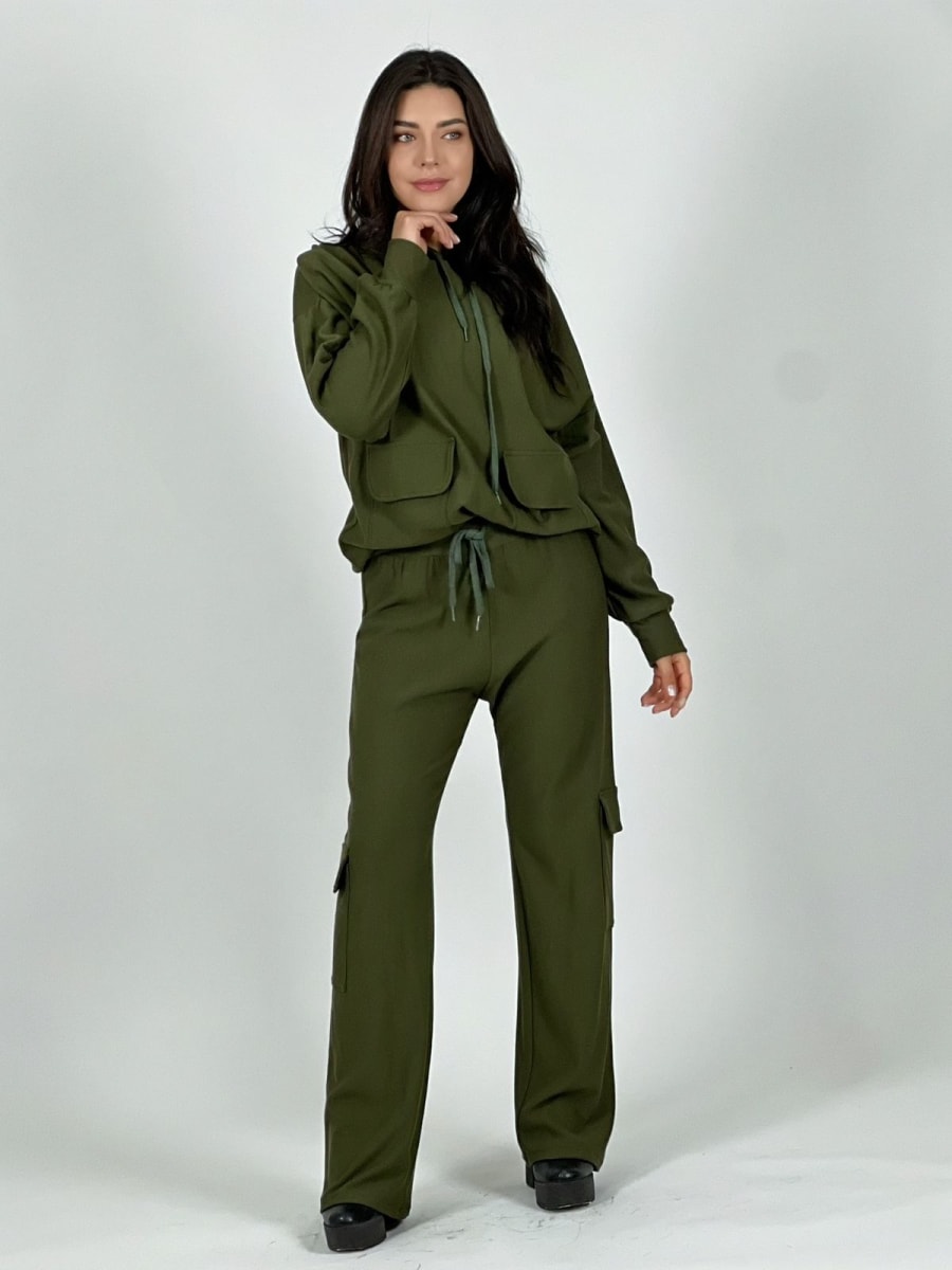 Conjunto de Buzo Con Bolsillos Cargo A4-9012