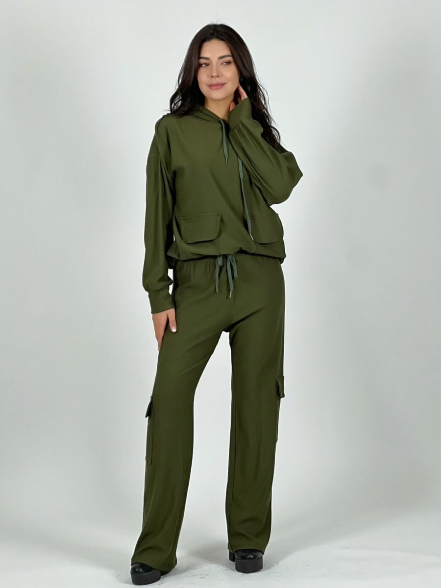Conjunto de Buzo Con Bolsillos Cargo A4-9013