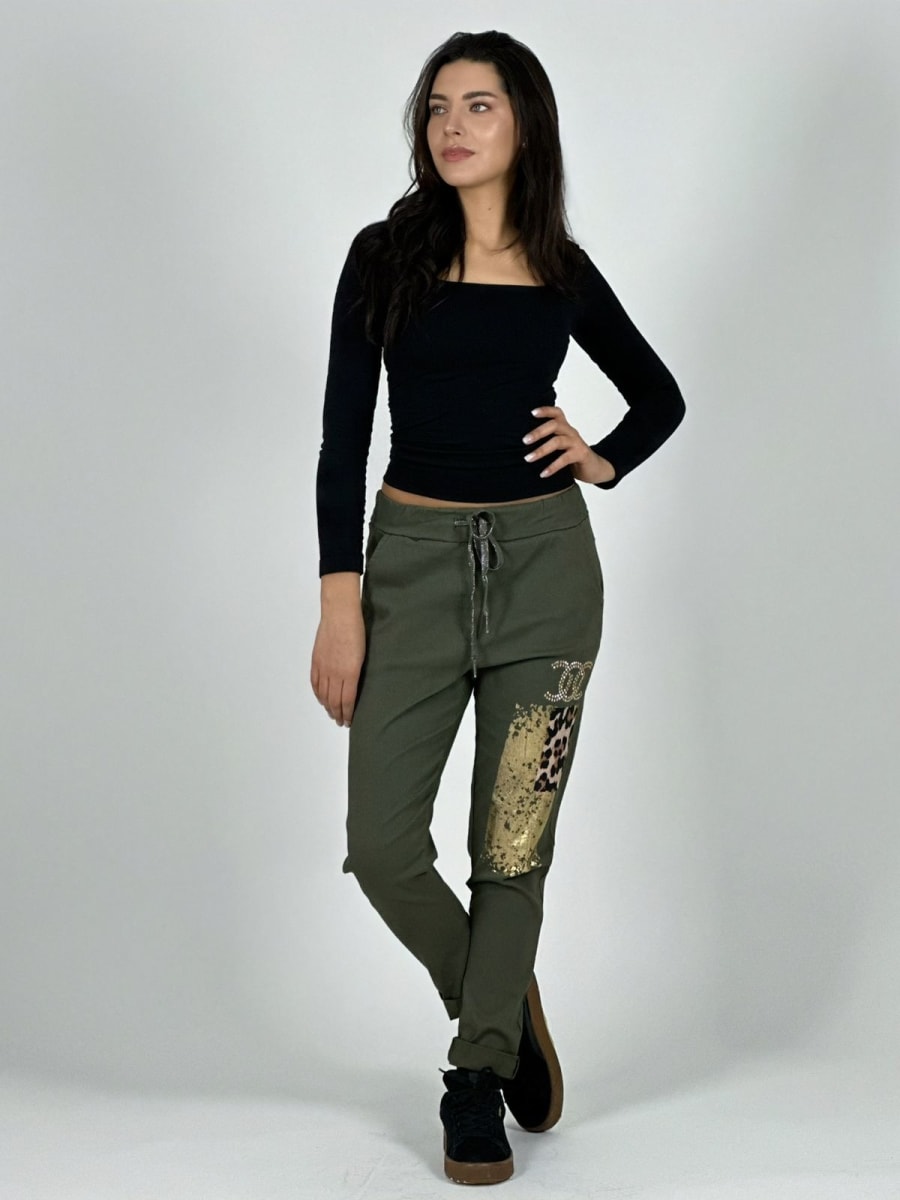 Jogger Italiano Cuadro print Letras Brillantes A2-57/6110