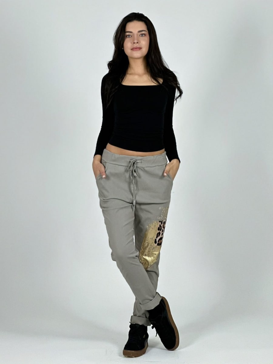 Jogger Italiano Cuadro print Letras Brillantes A2-57/6132
