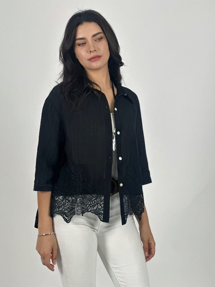 Blusa de Lino con Diseño Broderi A1-151