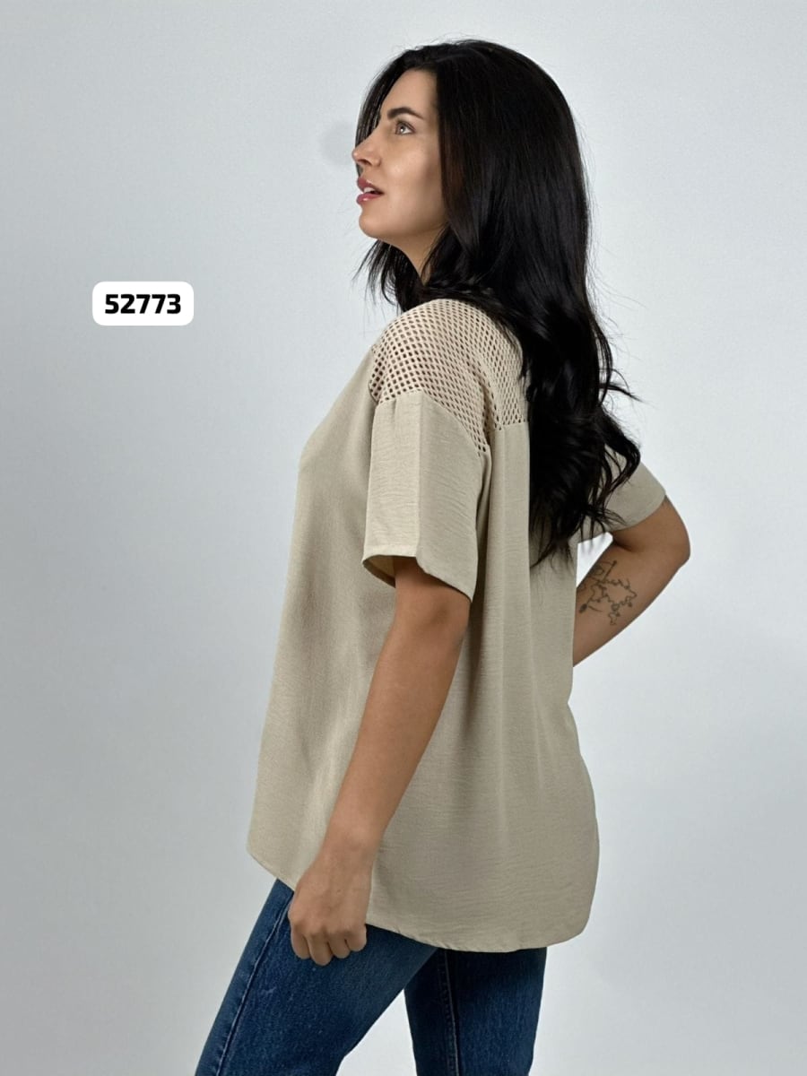 Polera Crepe Triple Estrella Hombro y Dorso Tejido A4-873