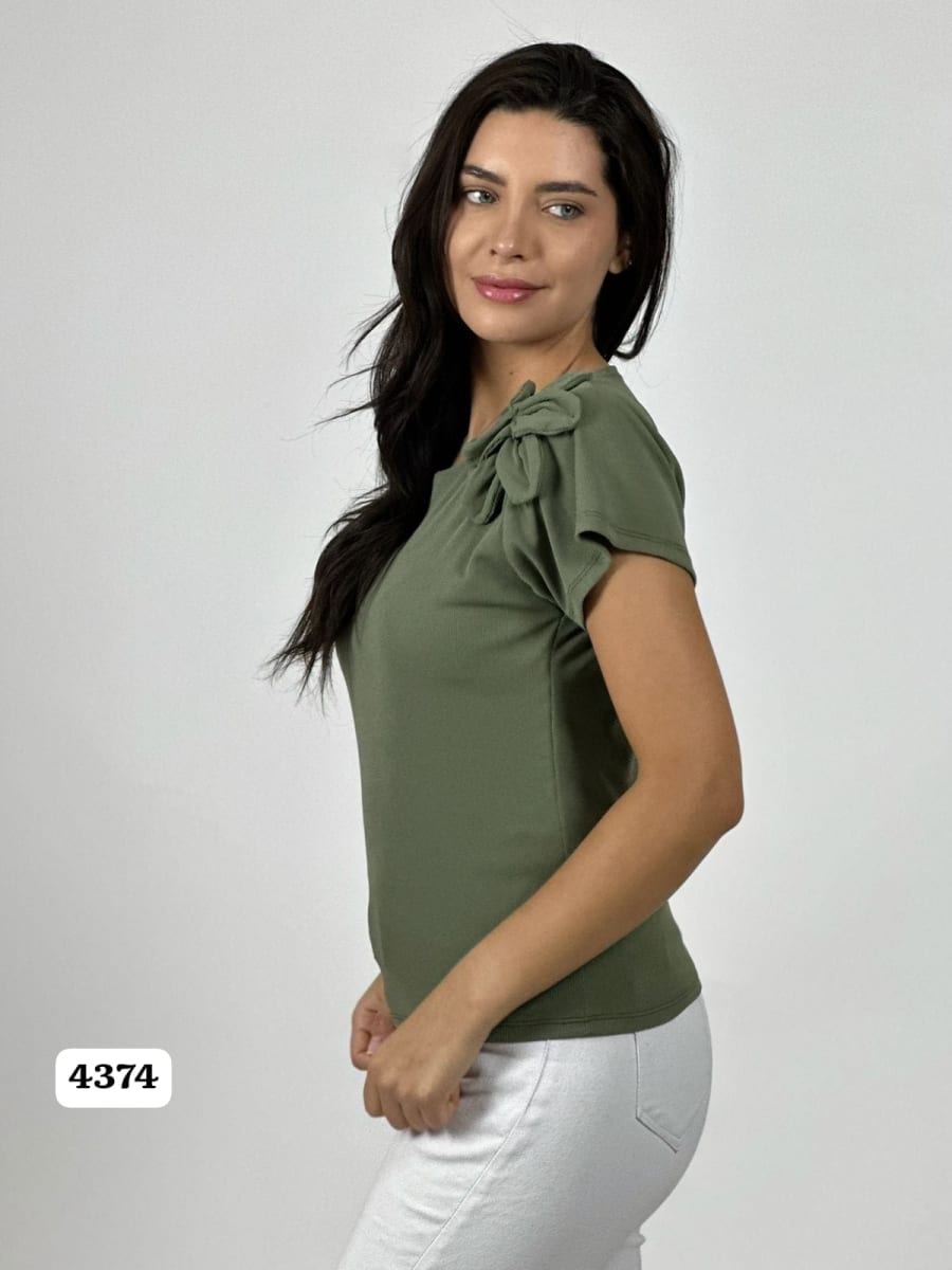 Polera C/Manga Casual Flor Hombro Izquierdo A3-773