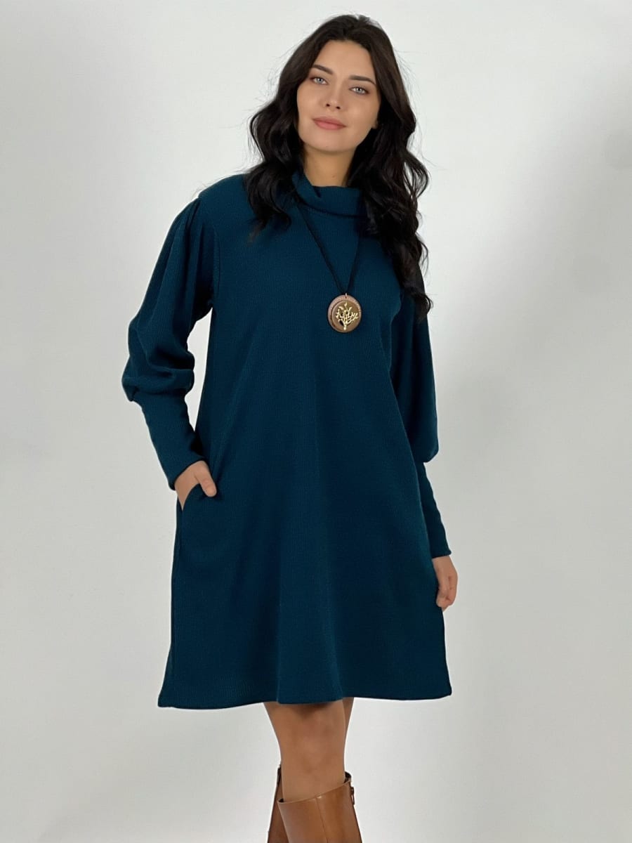 Mini Vestido De Lanilla Liso Cuello Tortuga A4-8813