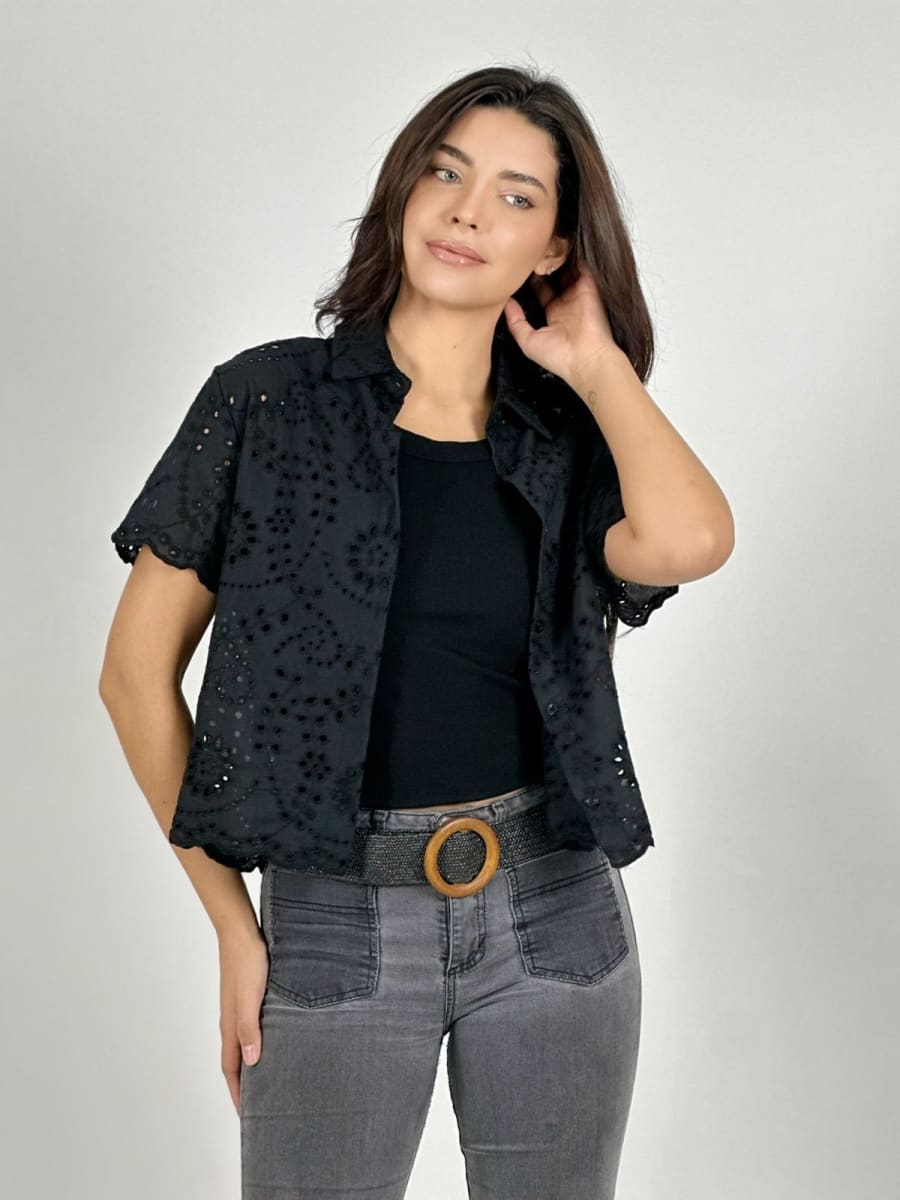 Blusa corta diseño Broderi A1-452