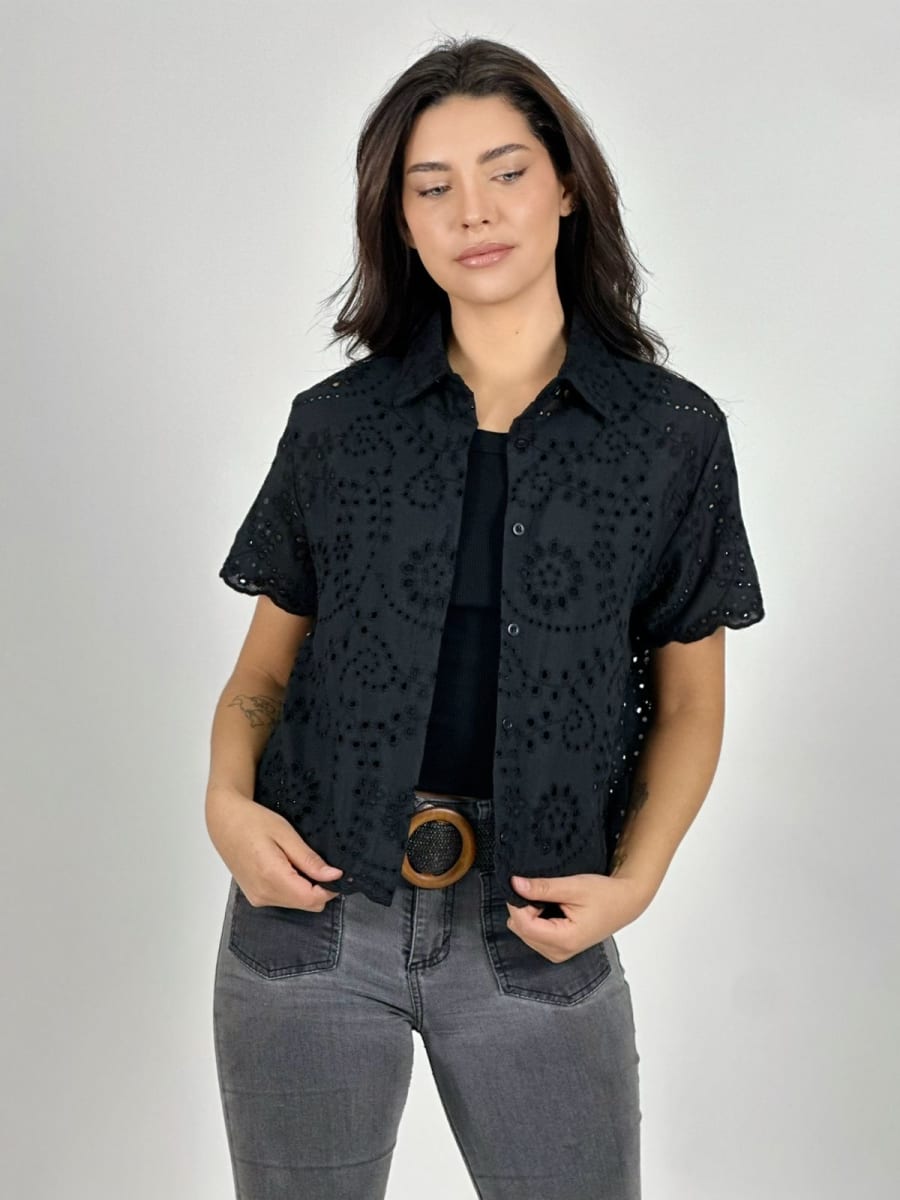 Blusa corta diseño Broderi A1-451
