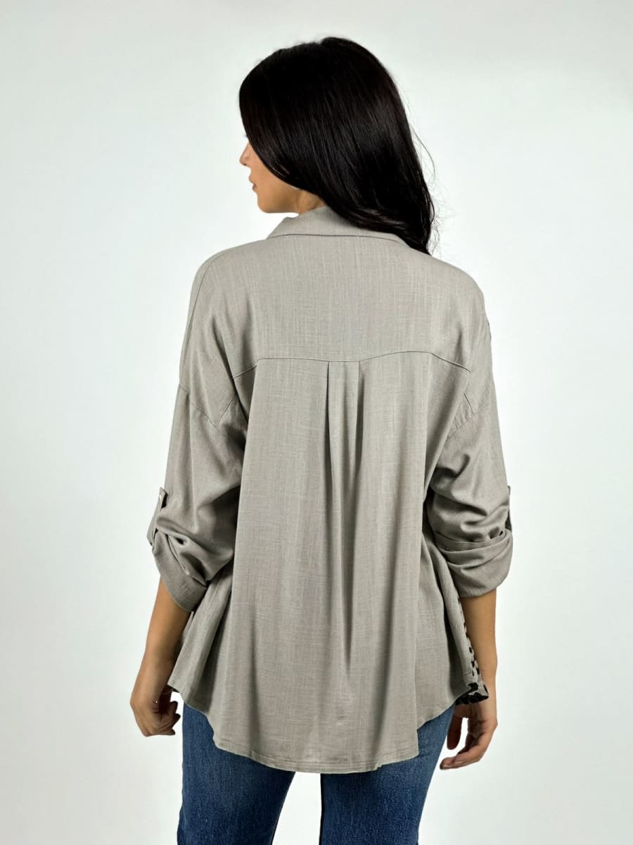 Blusa Casual Lino Mitad Print y Bolsillo A2-5611
