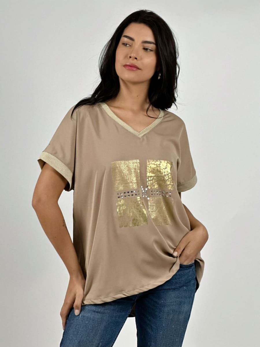 Polera Diseño Italiano Cuadros y Bordes Brillantes A2-578