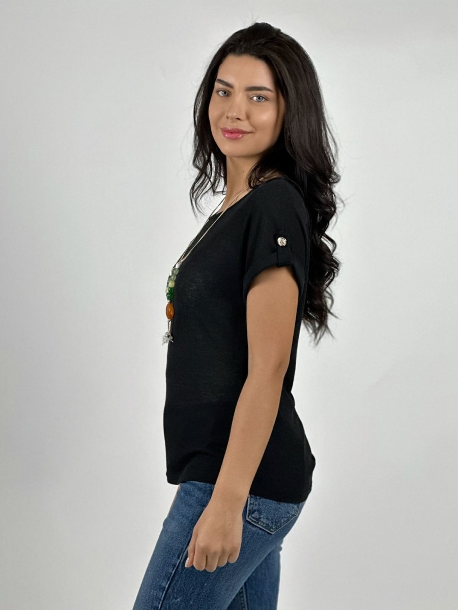 Polera Casual de Punto con Collar de Cuencas A2-612