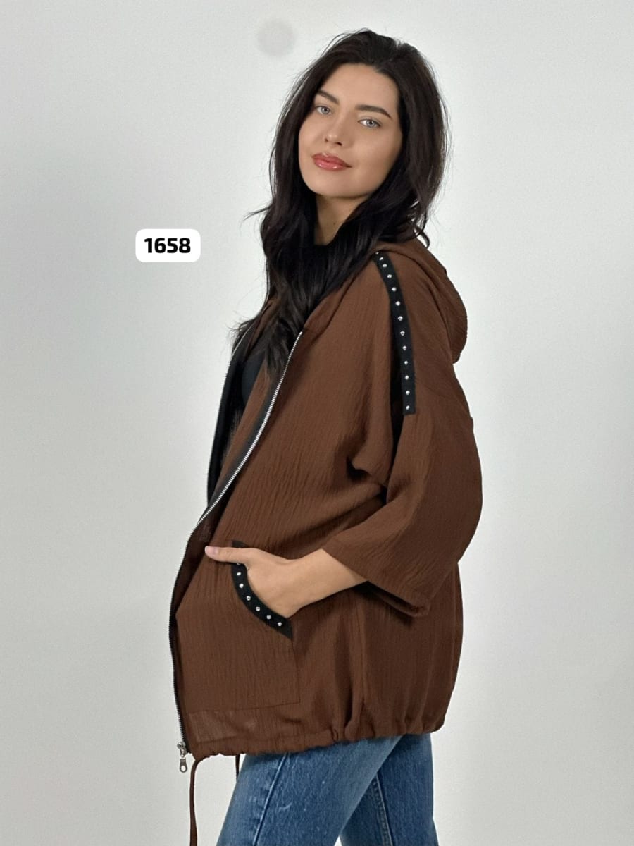 Poleron Bomber Casual con Cierre Tela Cey con Tachas A3-719