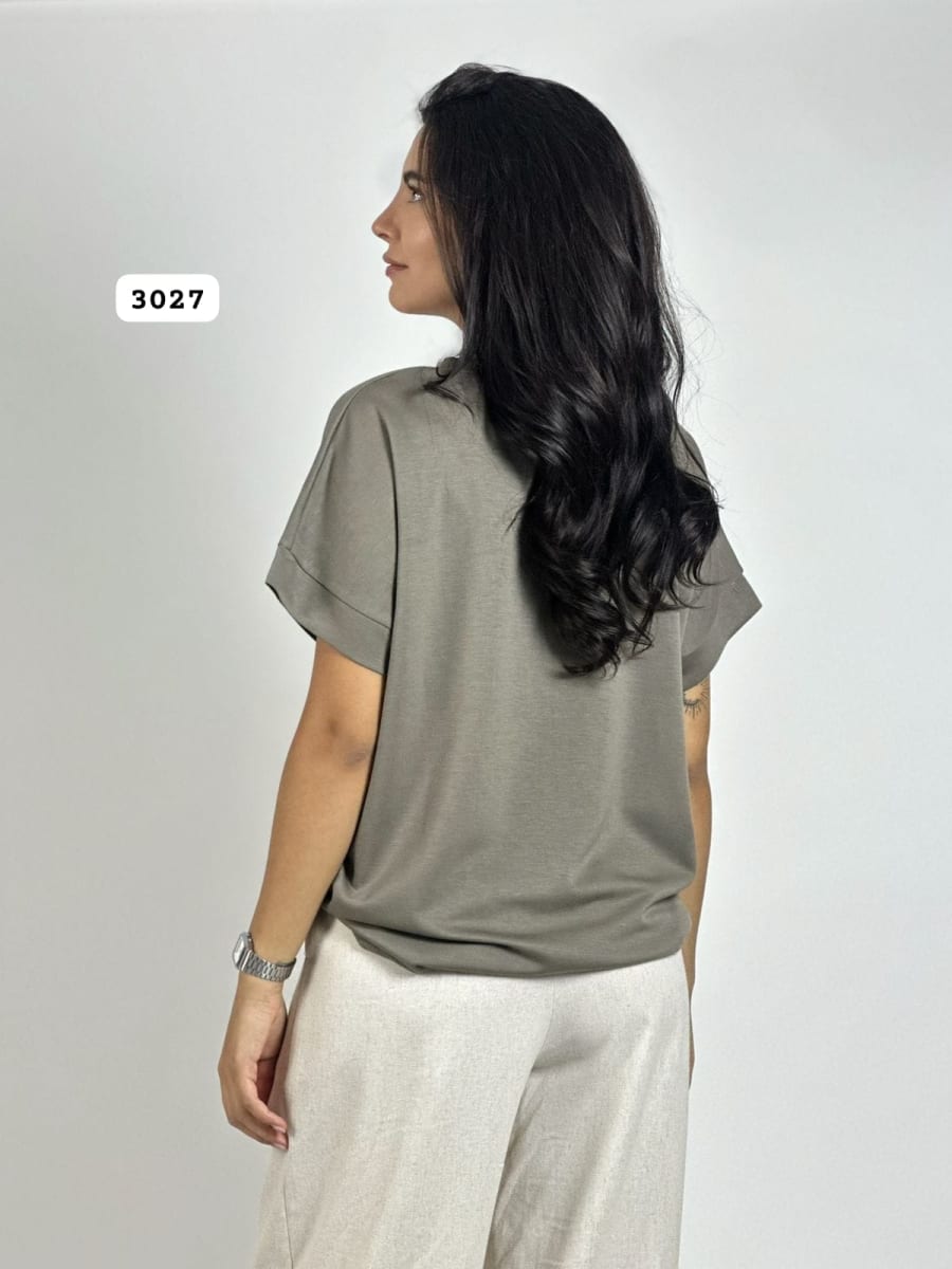 Polera de Algodón Con Flor A3-697