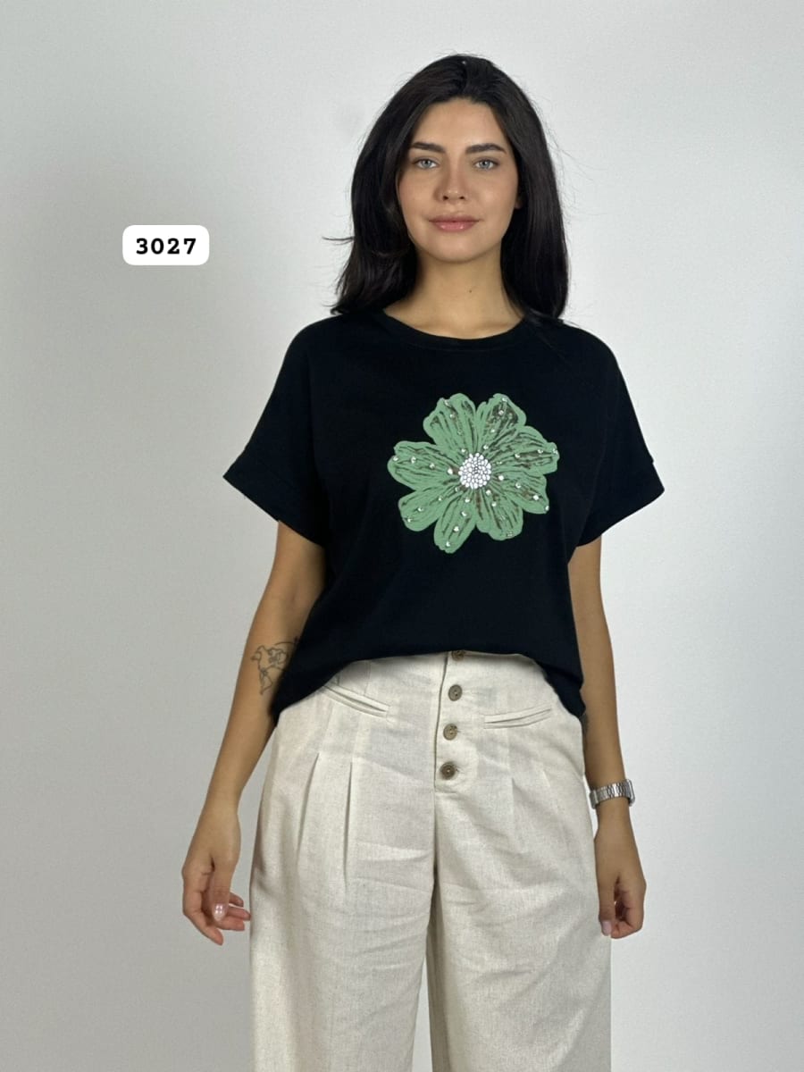 Polera de Algodón Con Flor A3-698