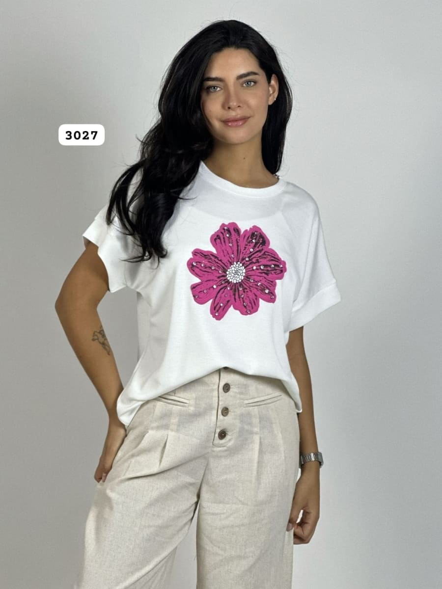 Polera de Algodón Con Flor A3-6911