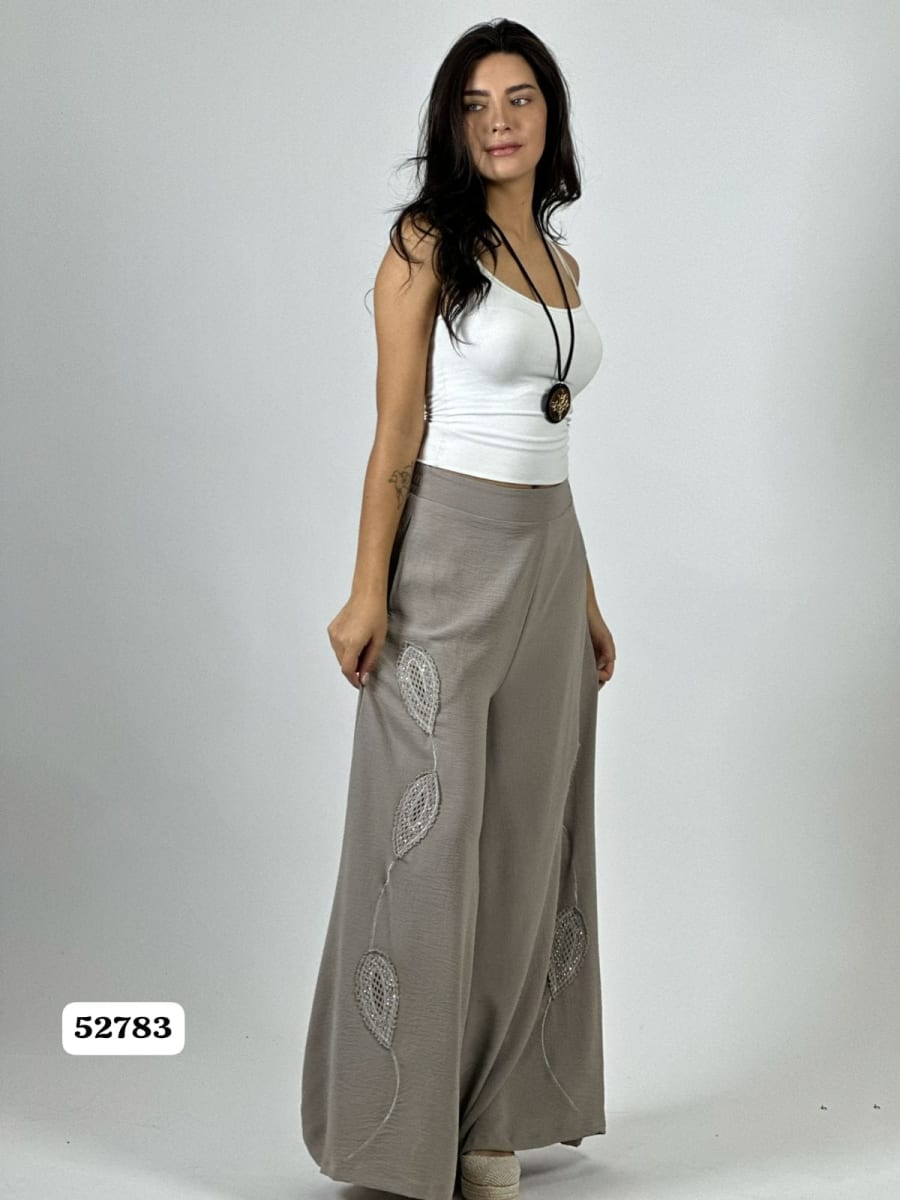 Palazzo Crepe Aplicaciones Broderi con Brillos A1-3311