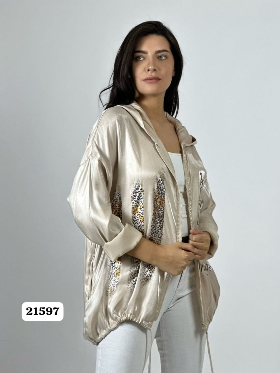 Poleron Satin Garras Print BELIEVE IN YOUR A4-927