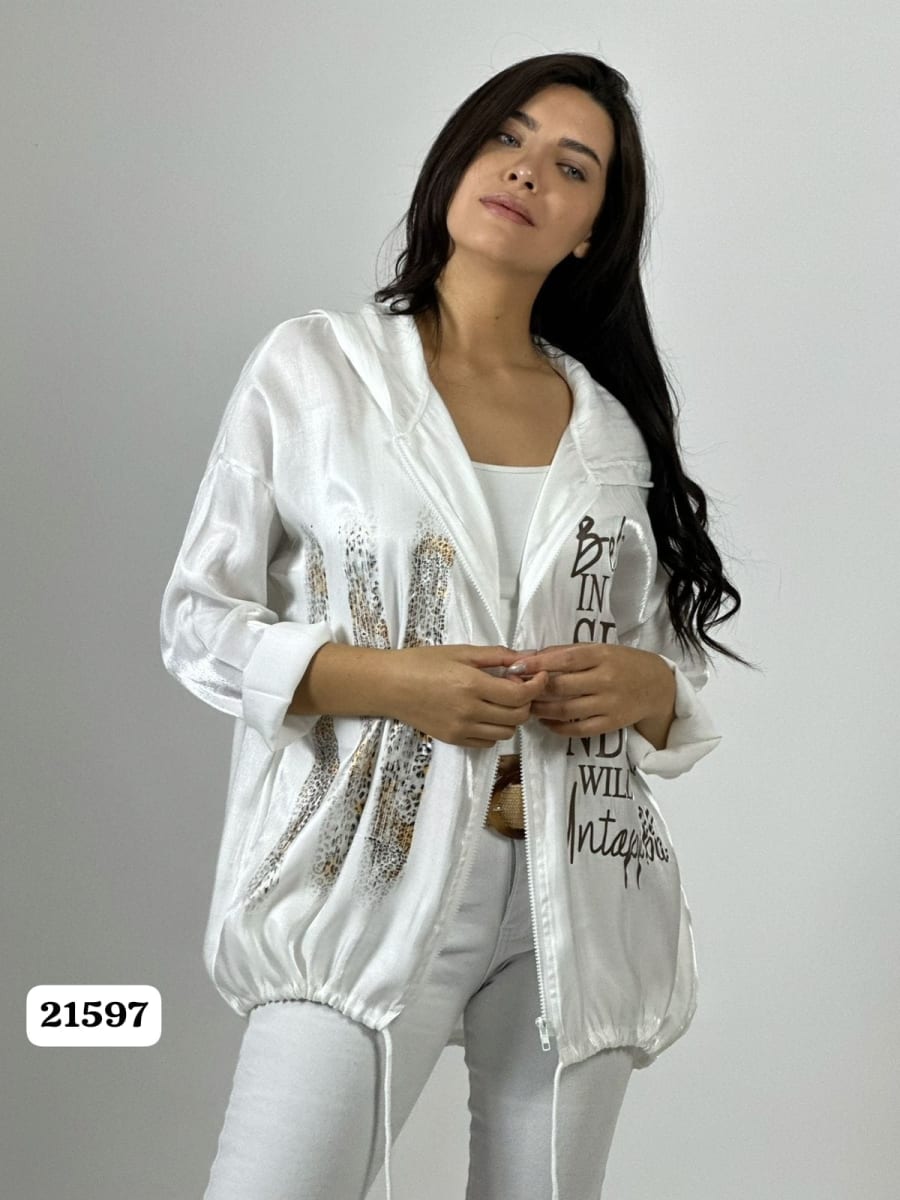 Poleron Satin Garras Print BELIEVE IN YOUR A4-9211