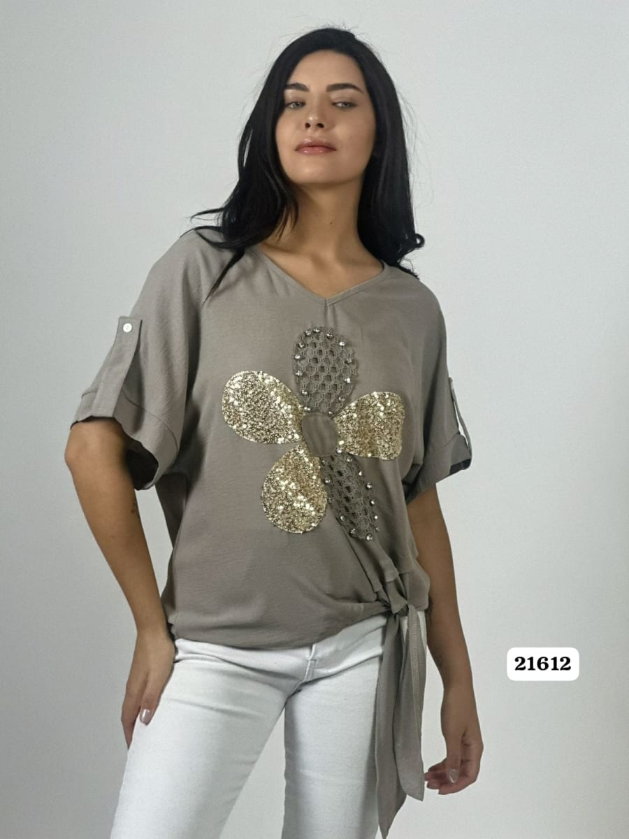 Polera Crepe Flor y Dorso Tejido Brillos Amarrada A1-197