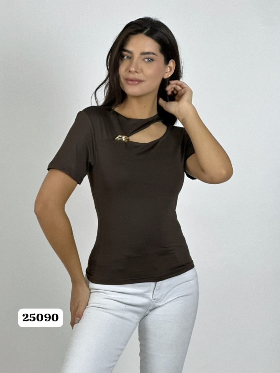 Polera Abertura Frontal Broche Dorado A3-818
