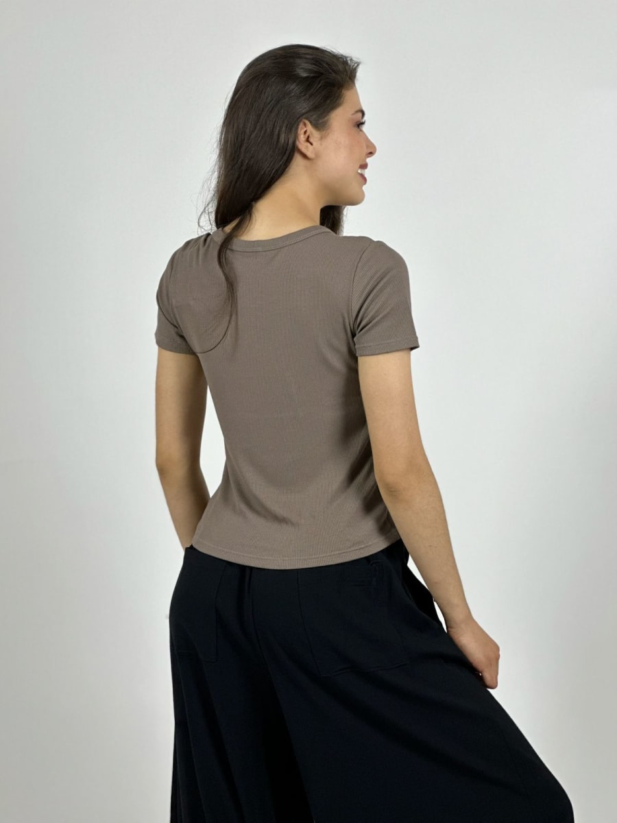 Polera Simple Cuello Redondo A2-589