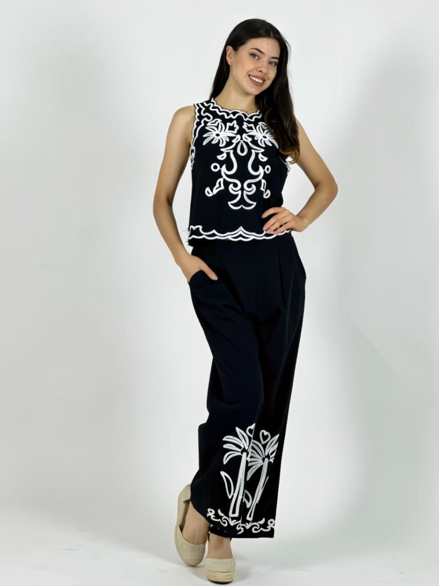 Conjunto de Lino Bordado A3-667