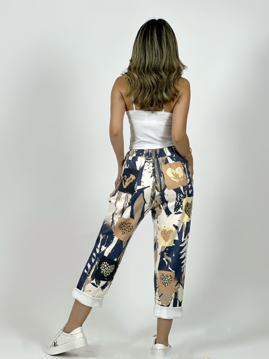 Jogger Gamuza Italiano Cuadros Print con Corazones A1-354