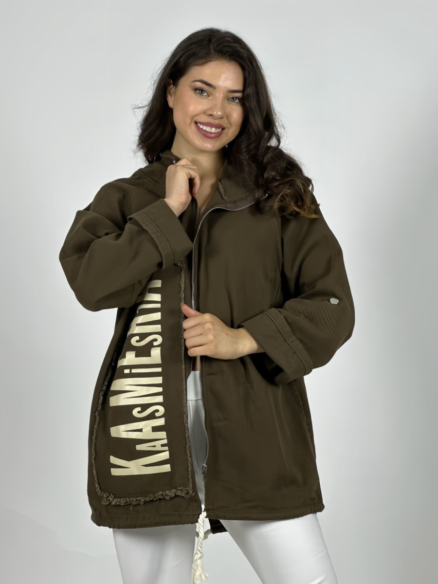 Chaqueta Mezclilla con Cierre Letras Verticales A2-625