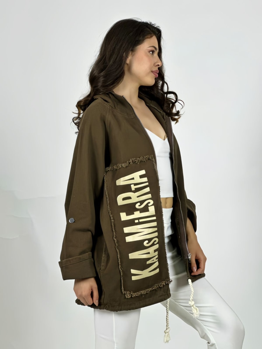 Chaqueta Mezclilla con Cierre Letras Verticales A2-627