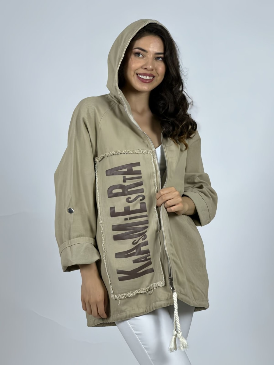 Chaqueta Mezclilla con Cierre Letras Verticales A2-6210