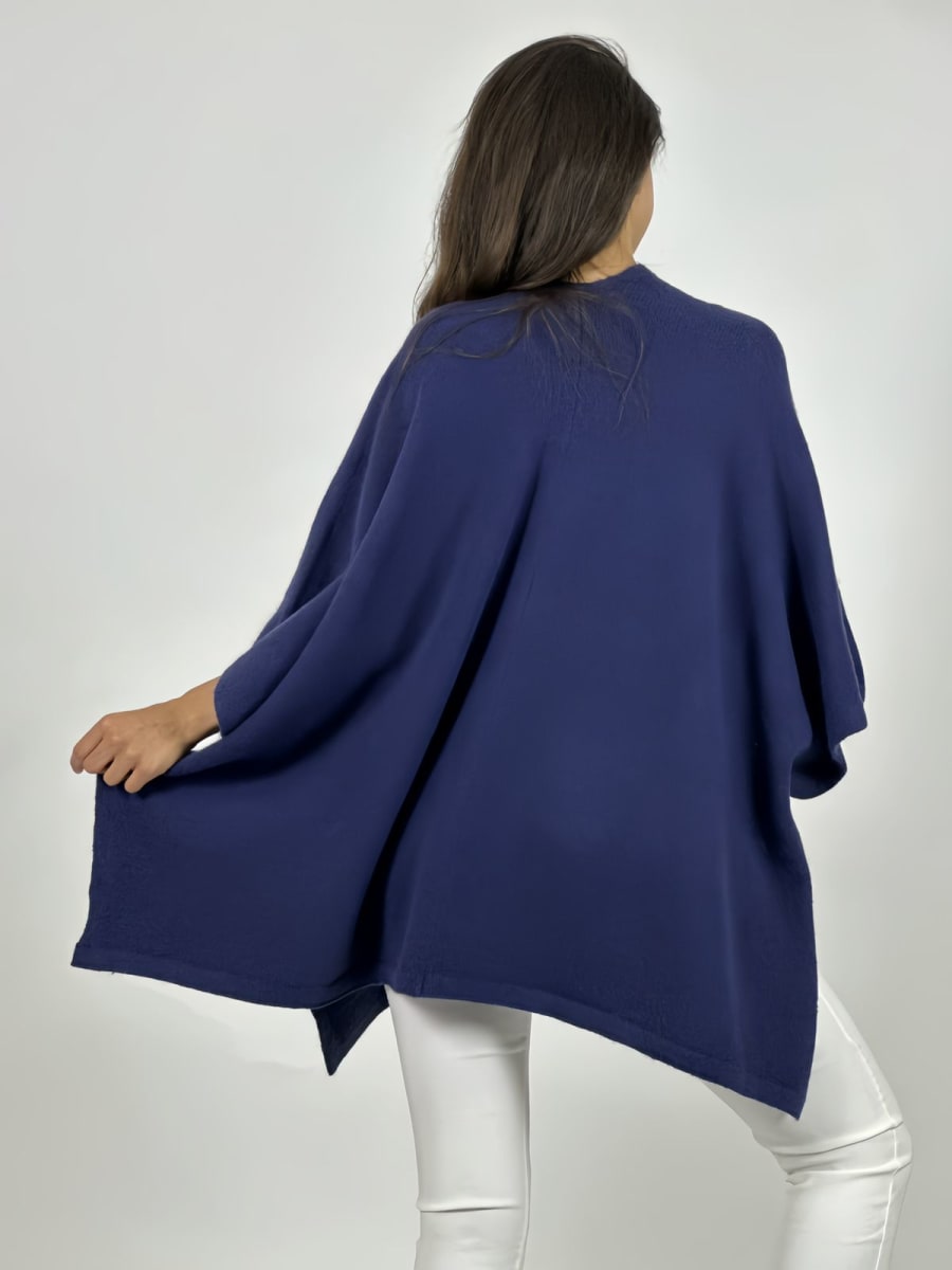 Poncho Abotonado Moño con Perlas A3-744