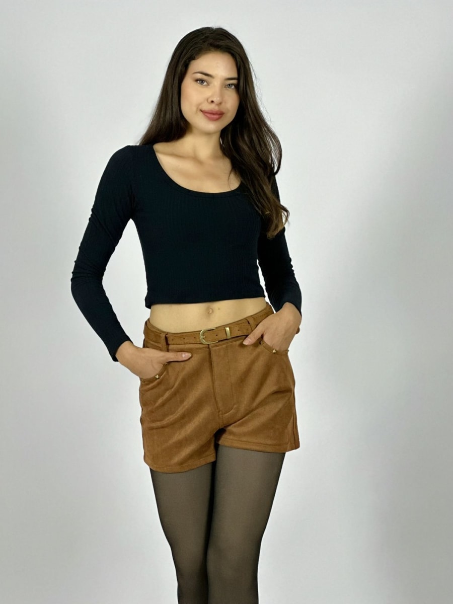 Short Gamuza con Cinturon Tachas Bolsillos A1-1712