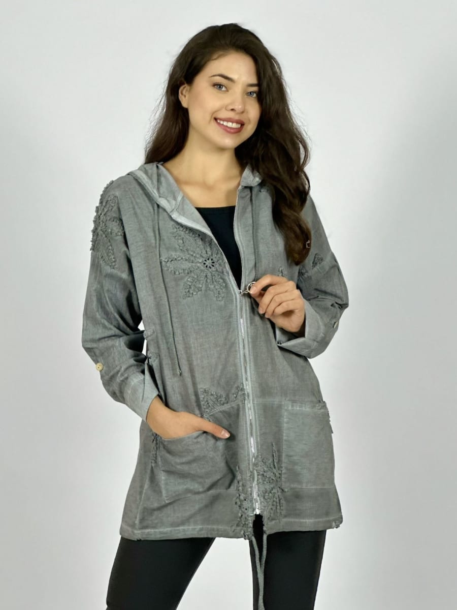 Poleron Con Capucha y Cierre Flores Bordadas A1-134