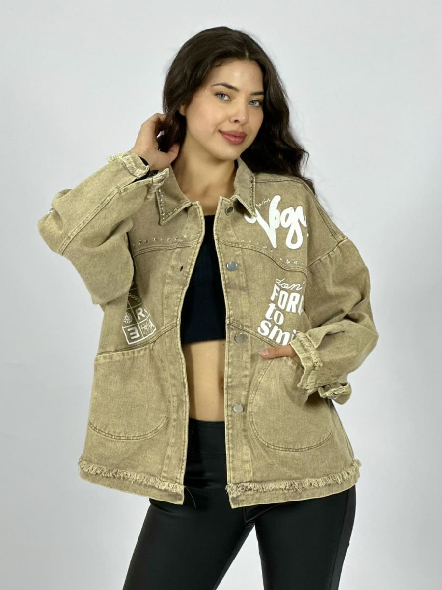 Chaqueta Mezclilla Tachas y Letras A1-1910