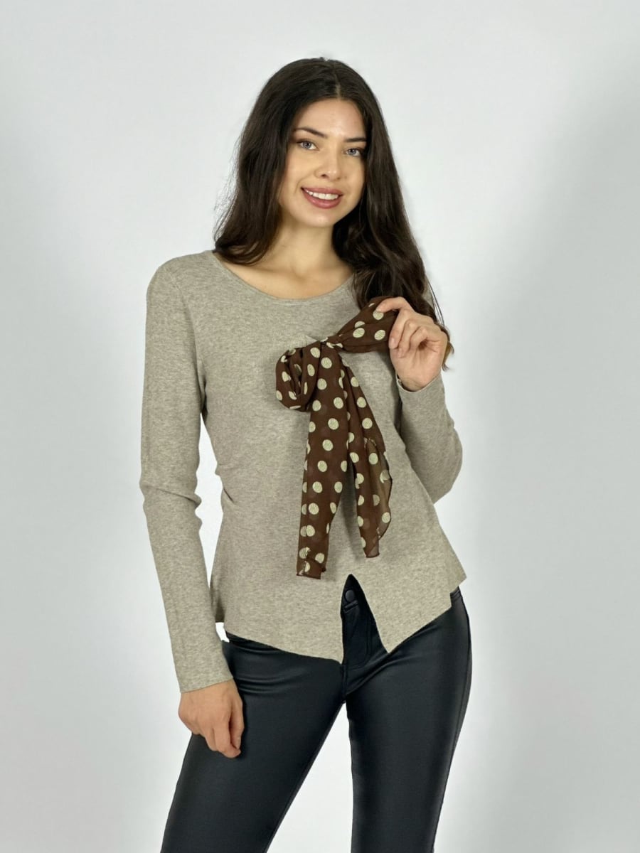 Sweater con Costura Lateral Incluye Pañuelo B4-1676