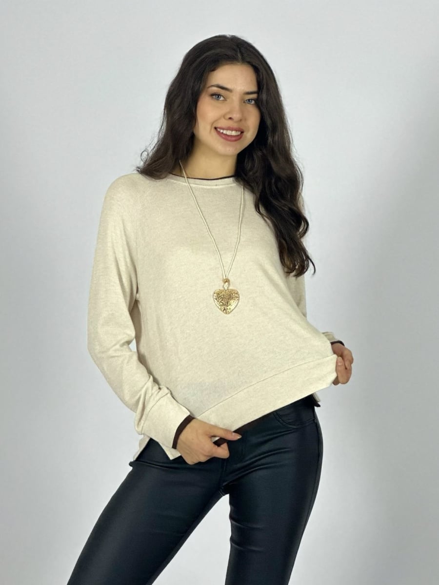 Polera Lanilla Incluye Collar de Corazon A3-737