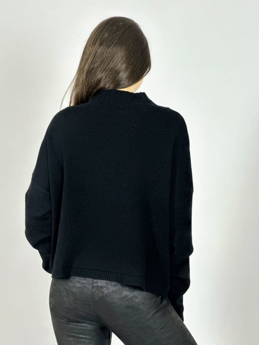 Sweater Spandex Estampado de Hojas Bordadas A3-703