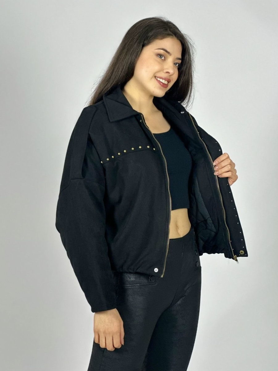 Chaqueta Corta Gamuza Holgada Tachas y Cuello Peludo B3-144/1473