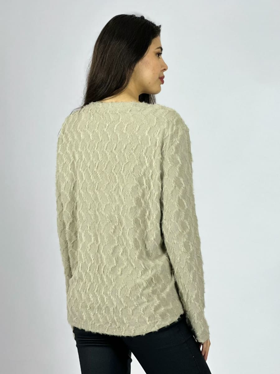 Polera Peludita Flor Perlada con Brillos A1-910