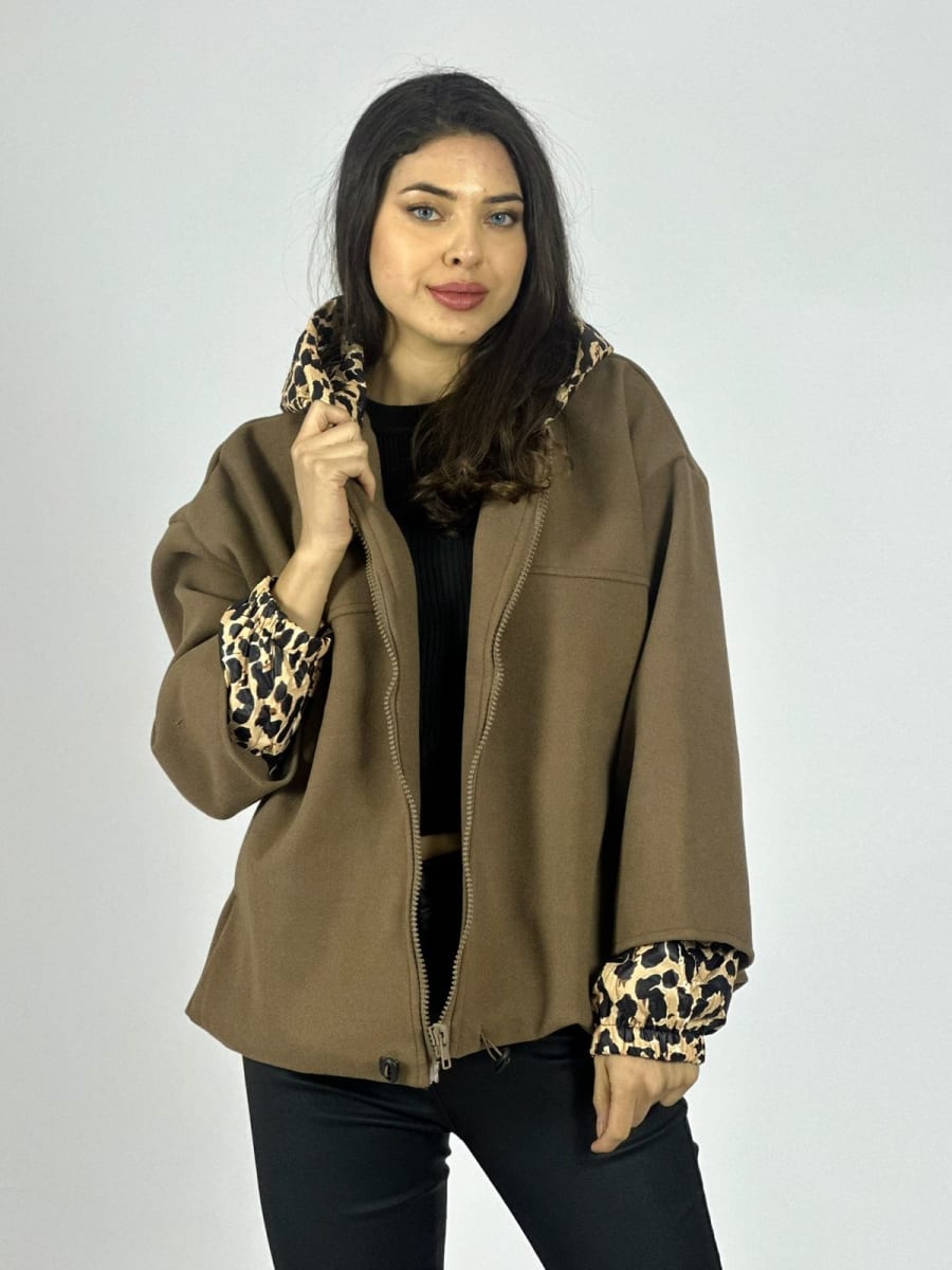 Chaqueta de Paño Puños y Capucha Print A4-918