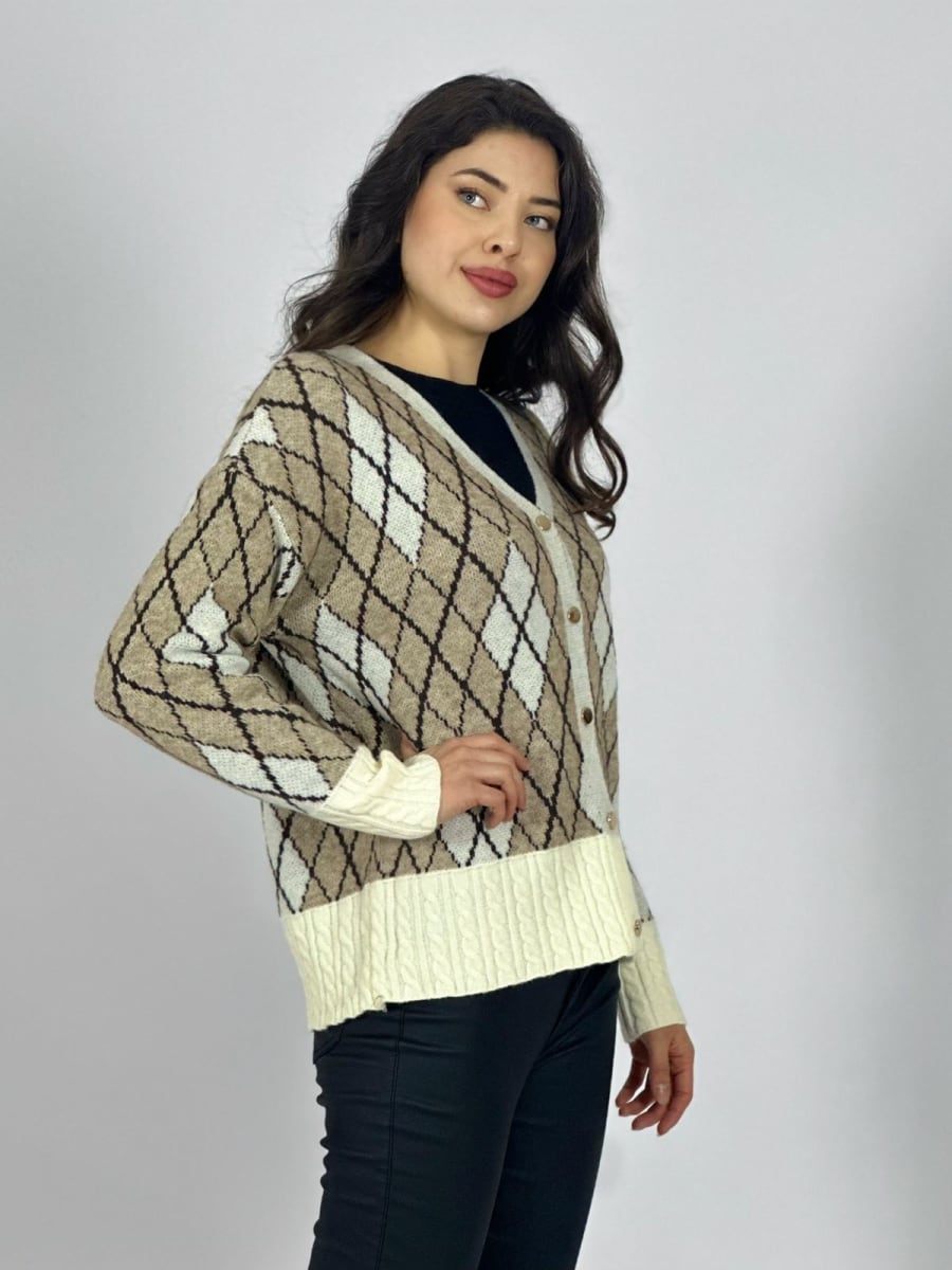 Sweater Lana Diseño Rombos Con Botones Dorados A3-657