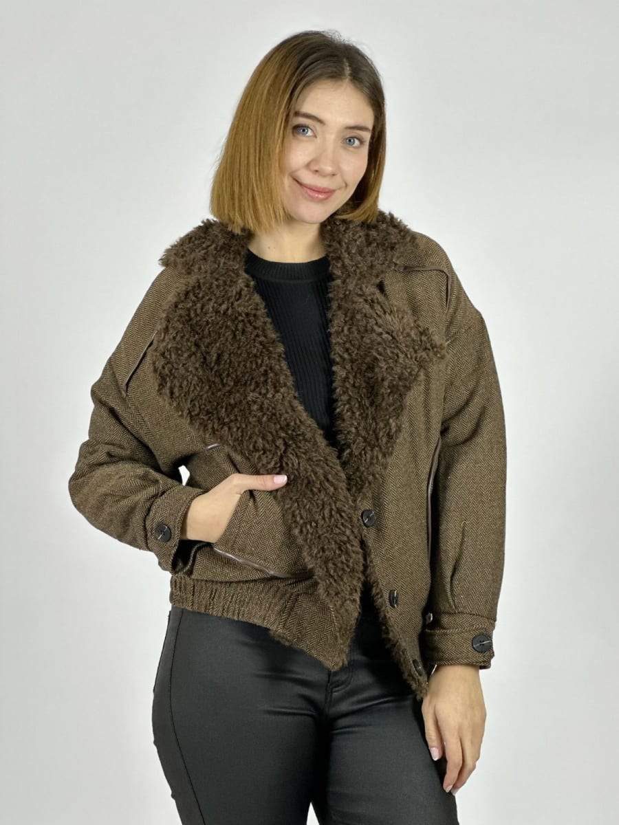 Chaqueta Con Chiporro en Cuello B3-145/1544