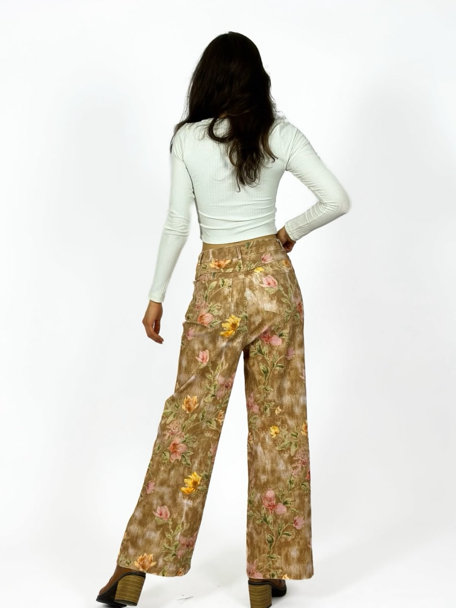 Pantalon Mezclilla Floral A4-915