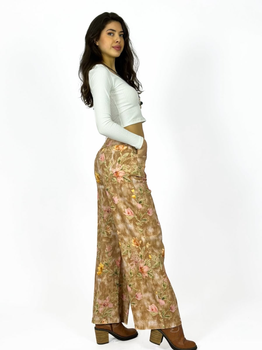 Pantalon Mezclilla Floral A4-914