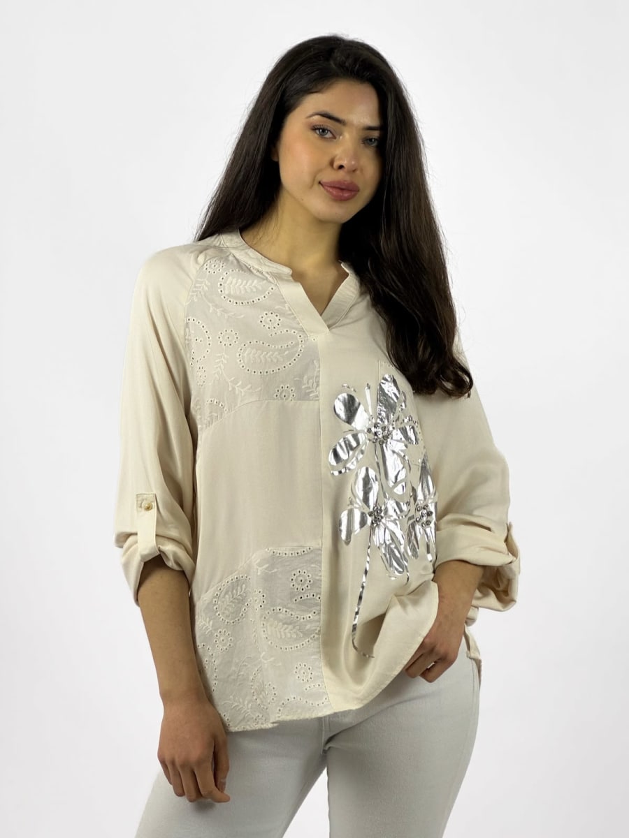 Blusa Diseño Broderi Flor Plateada A1-291