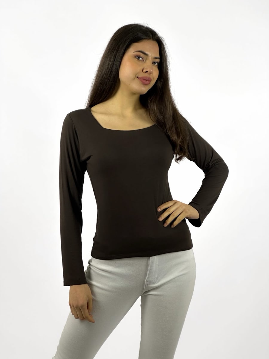 Polera Basica Cuello Cuadrado A3-8010