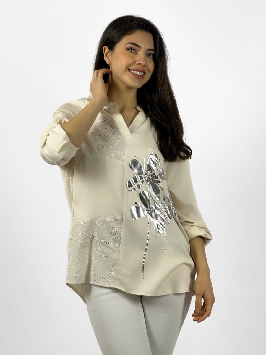 Blusa Diseño Broderi Flor Plateada A1-292