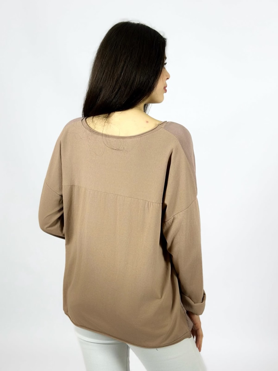 Polera Flor y Letras Brillantes A1-513