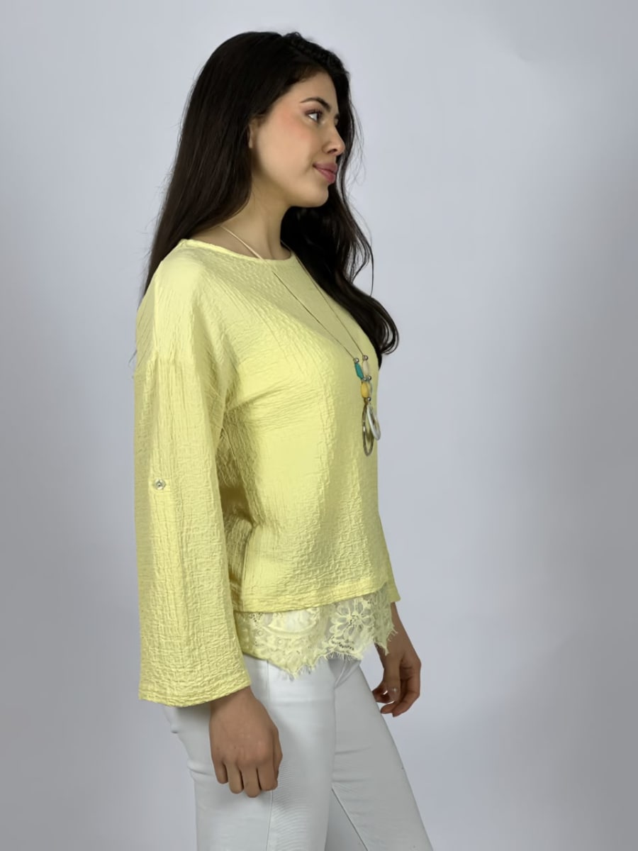 Polera Con Encaje Estampado Relieve Collar Incluido A3-703