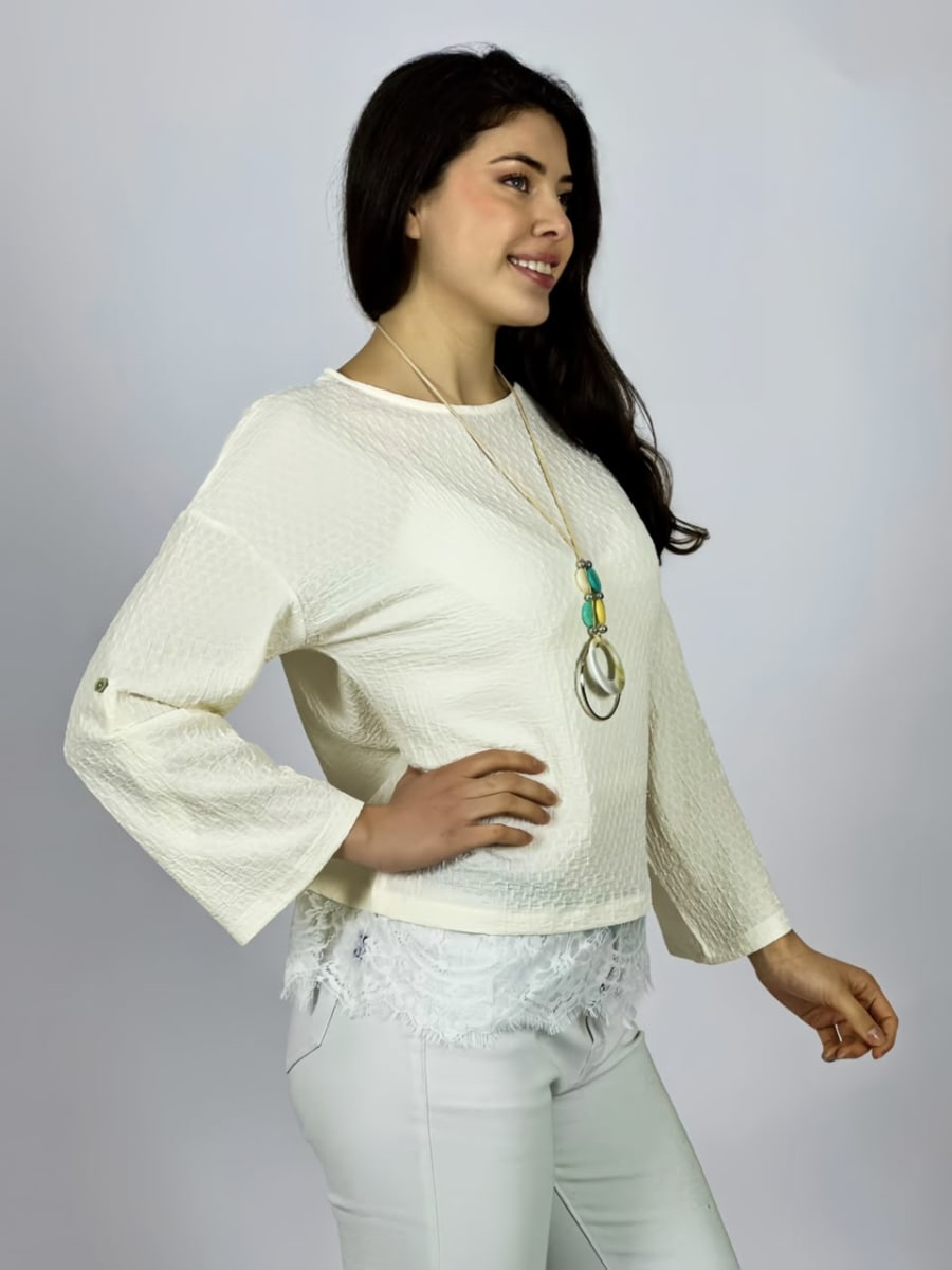 Polera Con Encaje Estampado Relieve Collar Incluido A3-708
